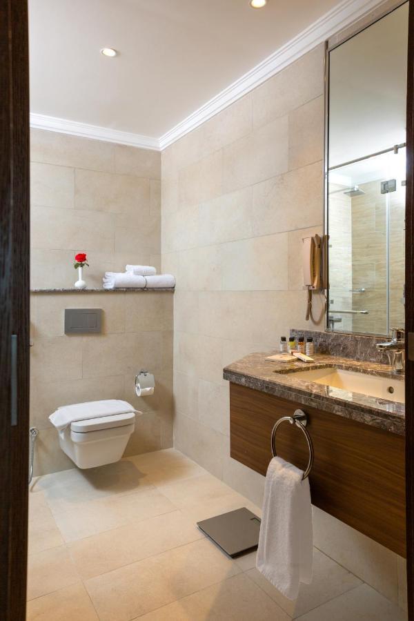 Retaj Baywalk Residence โดฮา ภายนอก รูปภาพ
